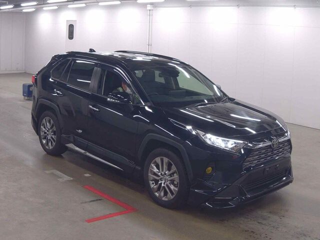 Japan Auction Vehicles 8 2025 Toyota RAV4 G Zパッケージ 4WD auction photo