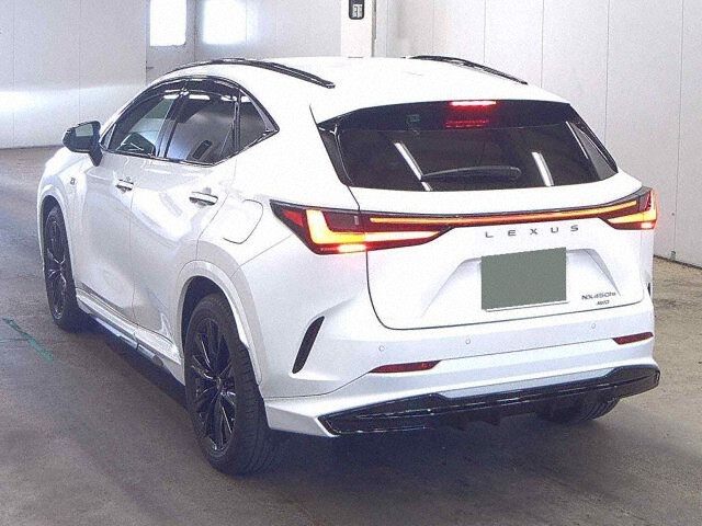 2022 Lexus NX NX450H+Fスポーツ 4WD auction photo 2