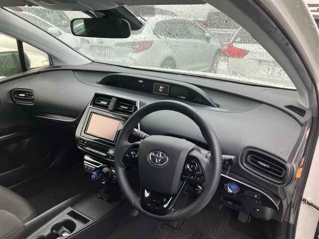 2019 Toyota Prius S auction photo 3