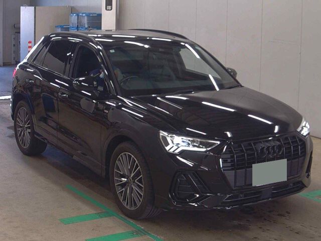 2023 Audi Q3 35TFSI Sライン Japan auction vehicle