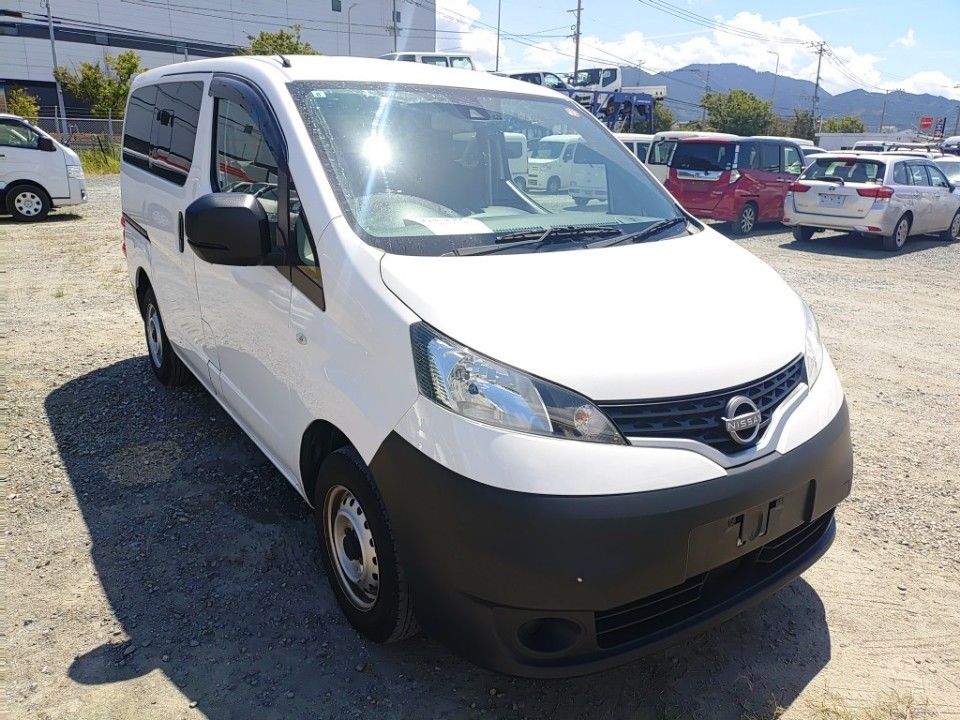 2021 Nissan NV200 Vanette auction photo 4