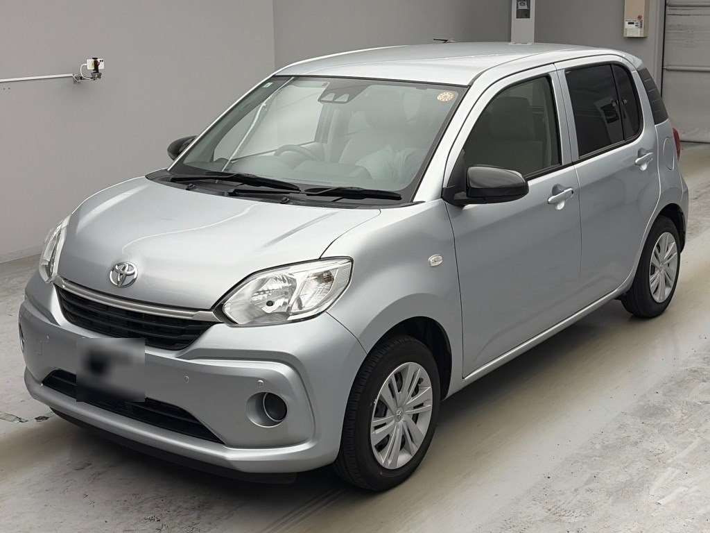2023 Toyota Passo X Japan auction vehicle