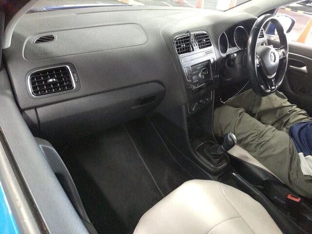 2014 Volkswagen ポロ TSI Comfortline auction photo 3