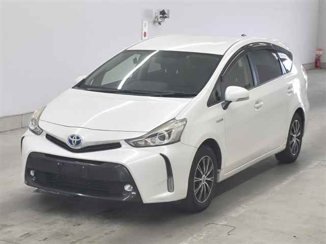 2015 Toyota Prius Alpha S auction photo 4