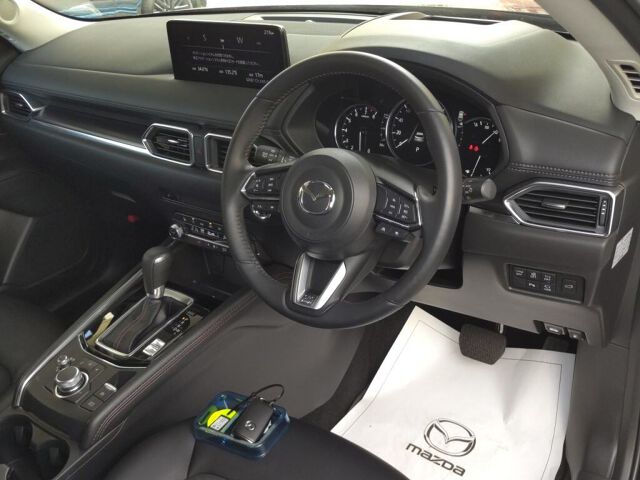 2025 Mazda CX-5 20S Black Selection auction photo 3