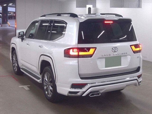 2025 Toyota Land Cruiser ZX 4WD auction photo 2
