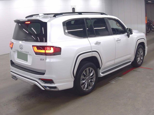 2025 Toyota Land Cruiser ZX 4WD auction photo 5
