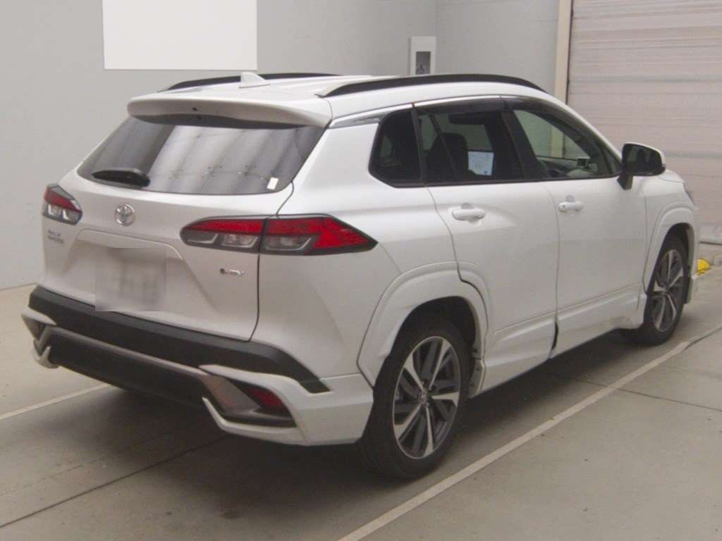 2024 Toyota Corolla Cross Hybrid Z 4WD auction photo 2