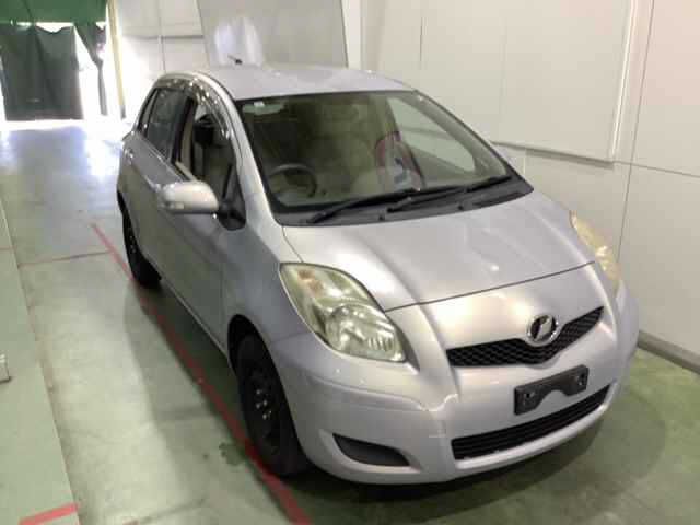 Japan Auction Vehicles 4 2009 Toyota Vitz 4WD F auction photo