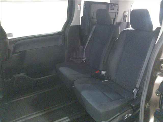 2014 Toyota Noah 4WD X auction photo 6