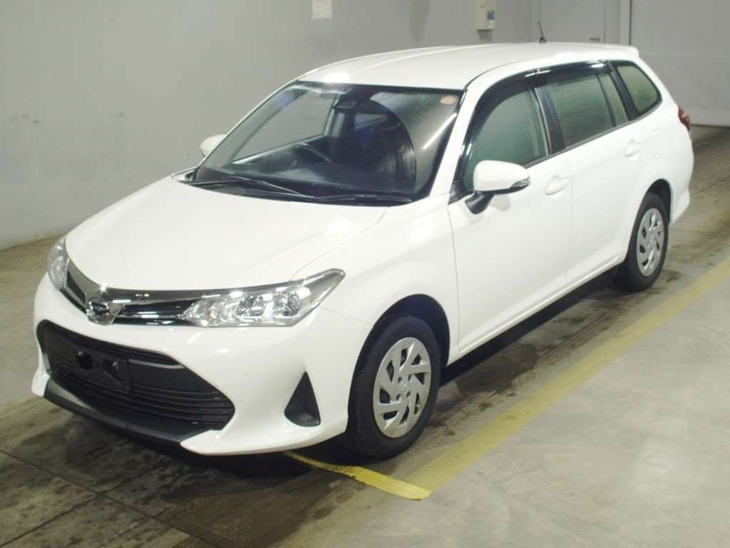 Japan Auction Vehicles 4 2021 Toyota Corolla Fielder EX 4WD auction photo