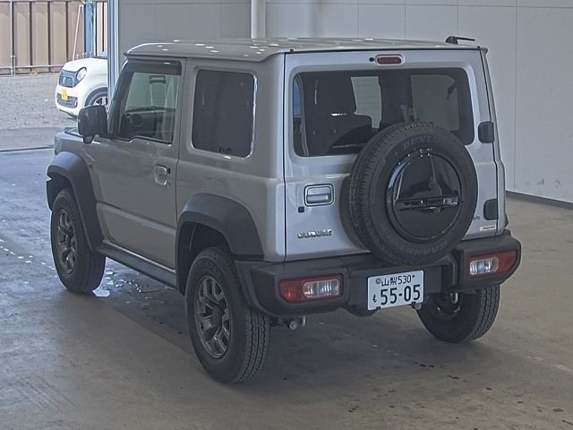 2023 Suzuki Jimny Sierra JC auction photo 2