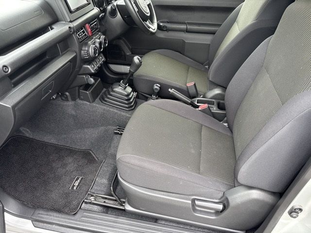 2023 Suzuki Jimny Sierra JC auction photo 9
