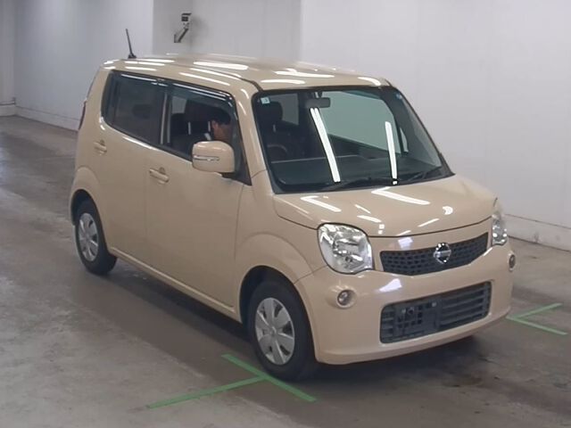 2011 Nissan モコ X Japan auction vehicle