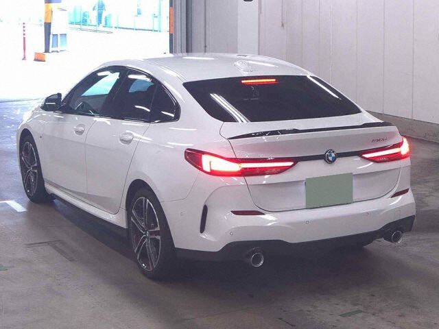 2023 BMW 2 Series 218DグランCPMスホ auction photo 2