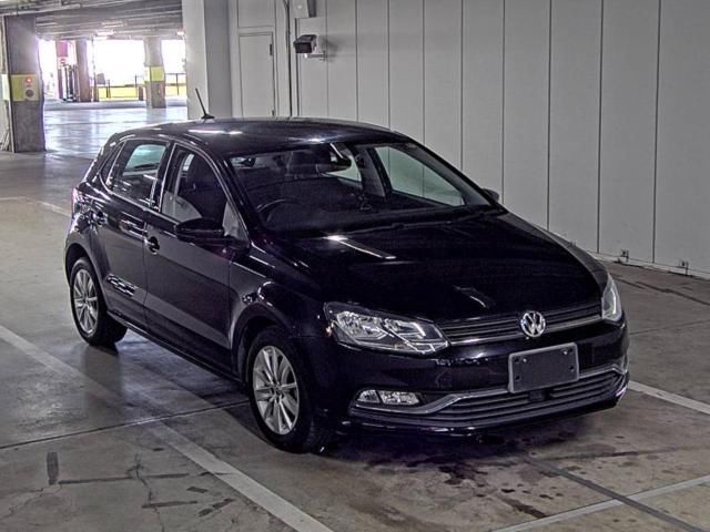 Japan Auction Vehicles 5 2015 Volkswagen VW ポロ TSIコンフォートL auction photo