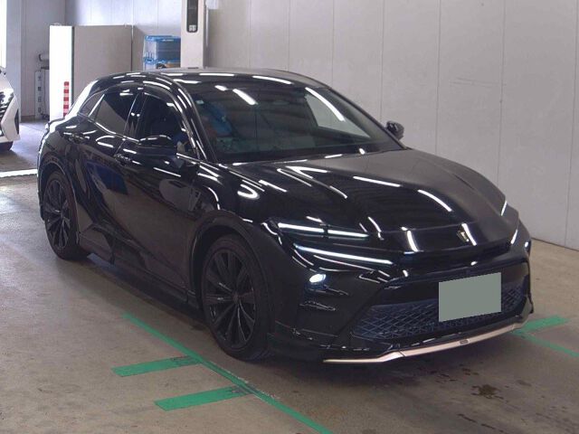 Japan Auction Vehicles 8 2025 Toyota Crown Sport Sports Z (HEV) 4WD auction photo