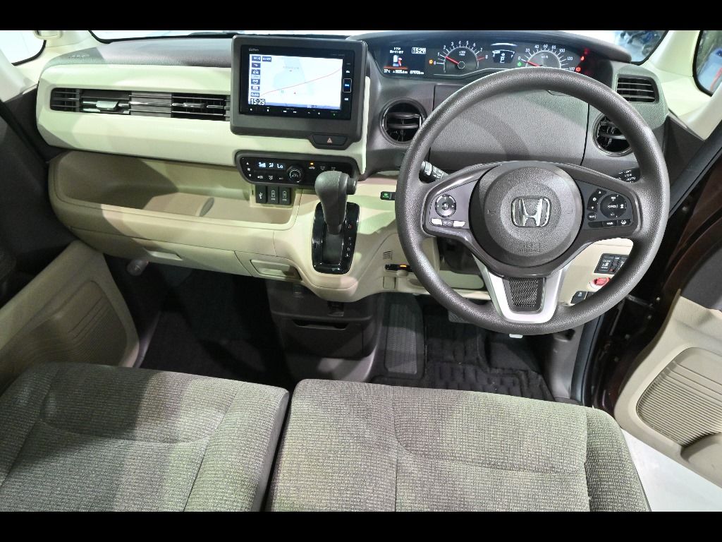 2018 Honda N-BOX G Lホンダセンシング auction photo 3