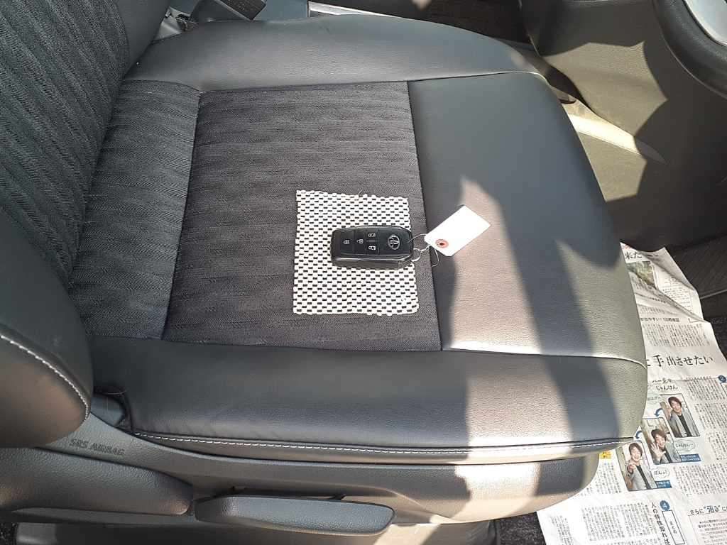 2022 Toyota Noah ハイブリッドS-Z auction photo 10