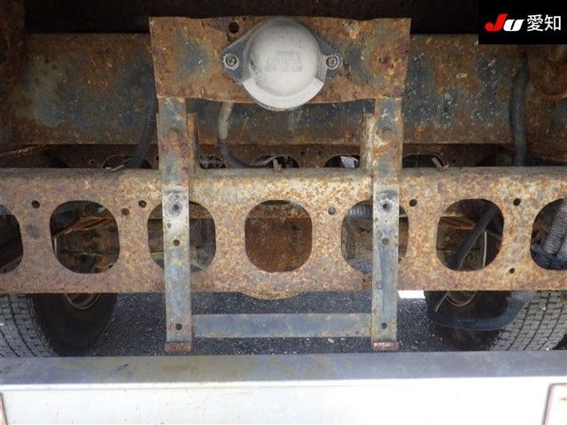 2003 Isuzu Forward ダンプ auction photo 9