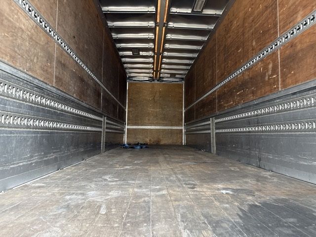 2017 Nissan Diesel UD auction photo 18