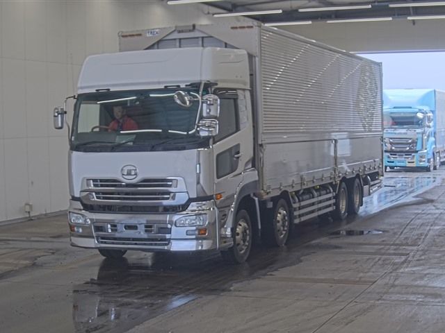2017 Nissan Diesel UD Japan auction vehicle