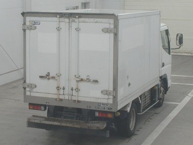 2007 Mitsubishi Fuso Canter 冷蔵・冷凍車 auction photo 2
