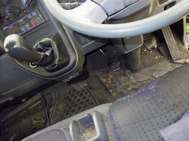 2007 Mitsubishi Fuso Canter 冷蔵・冷凍車 auction photo 7