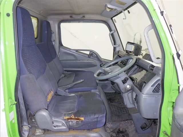 2007 Mitsubishi Fuso Canter 冷蔵・冷凍車 auction photo 5