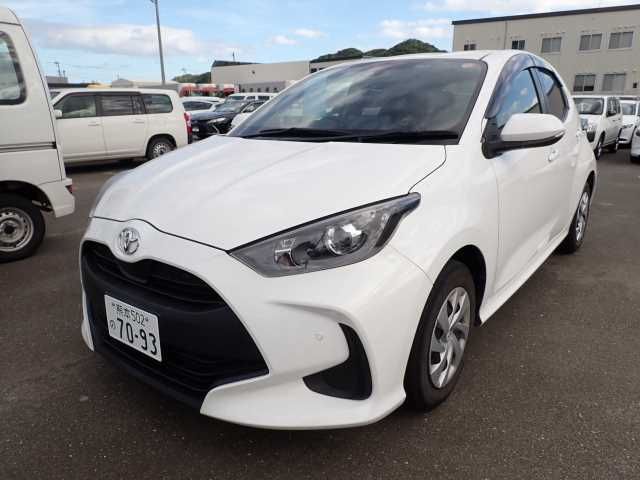 Japan Auction Vehicles 12 2021 Toyota Yaris X auction photo