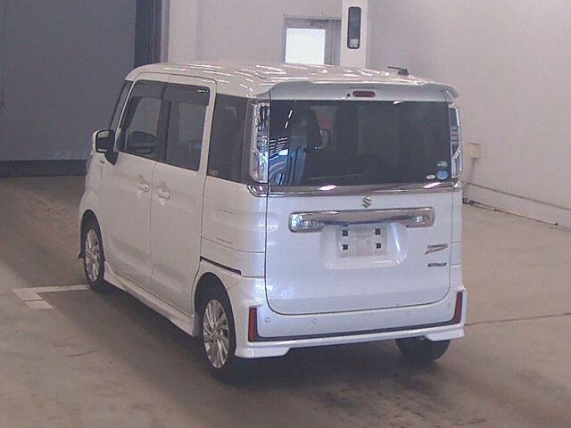 2019 Suzuki Spacia ハイブリッドGS 4WD auction photo 2