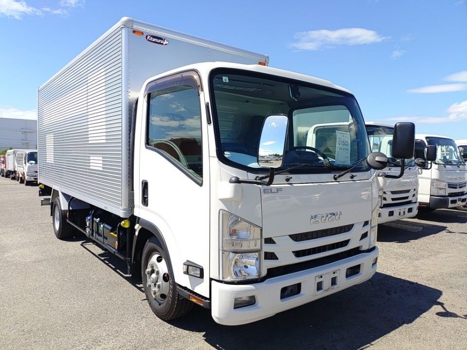 2021 Isuzu Elf auction photo 4