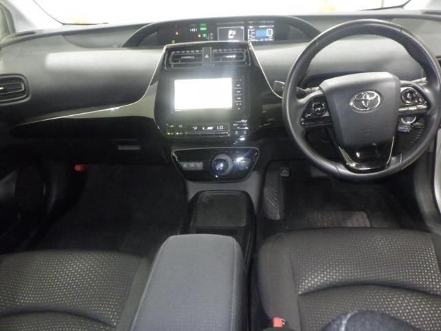 2020 Toyota Prius S auction photo 3
