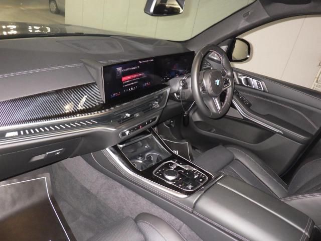 2024 BMW BMW X5 M 60i xDrive auction photo 2