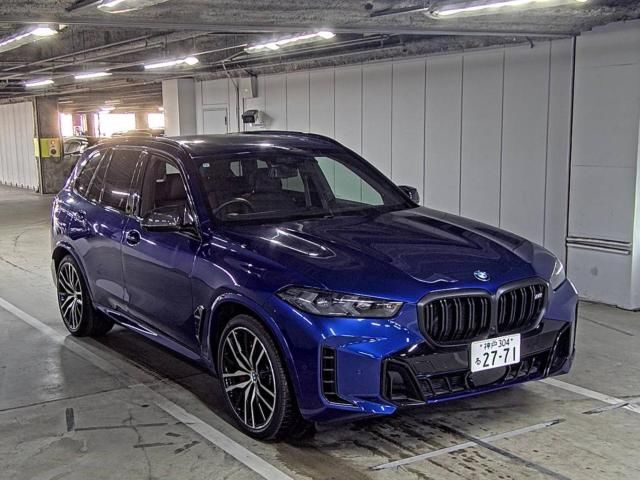 2024 BMW BMW X5 M 60i xDrive Japan auction vehicle