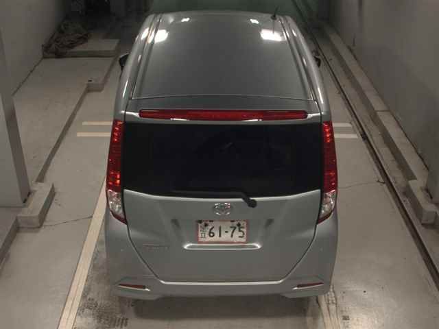 2021 Toyota Roomy X auction photo 7
