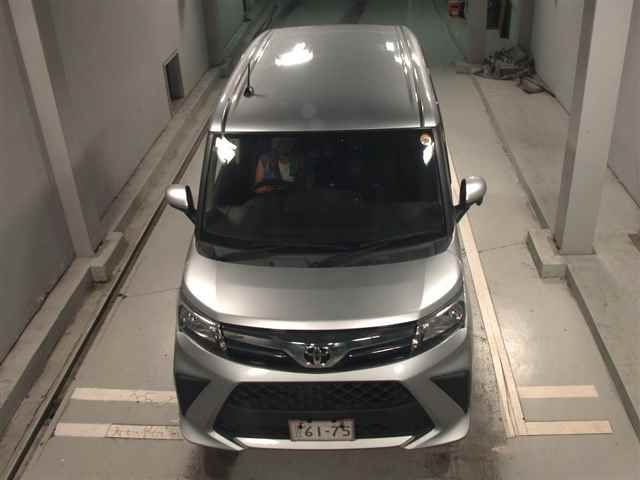 2021 Toyota Roomy X auction photo 6