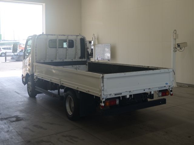 2022 Toyota Dyna Hira auction photo 2
