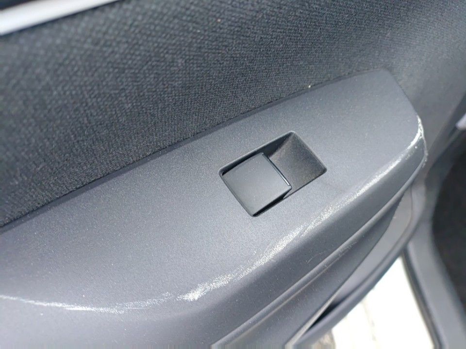 2021 Toyota Yaris auction photo 13