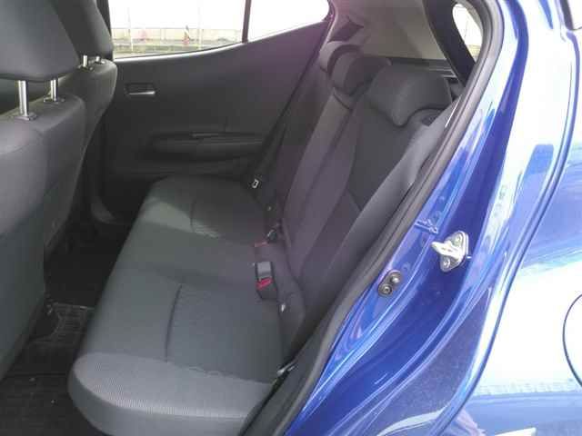 2024 Toyota Aqua 4WD G auction photo 9