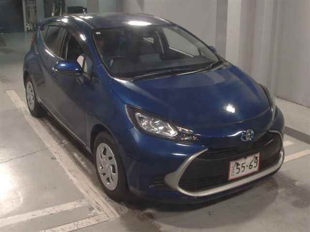 2024 Toyota Aqua 4WD G Japan auction vehicle