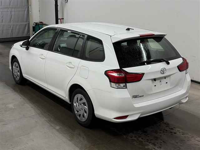 2023 Toyota Corolla Fielder EX auction photo 2