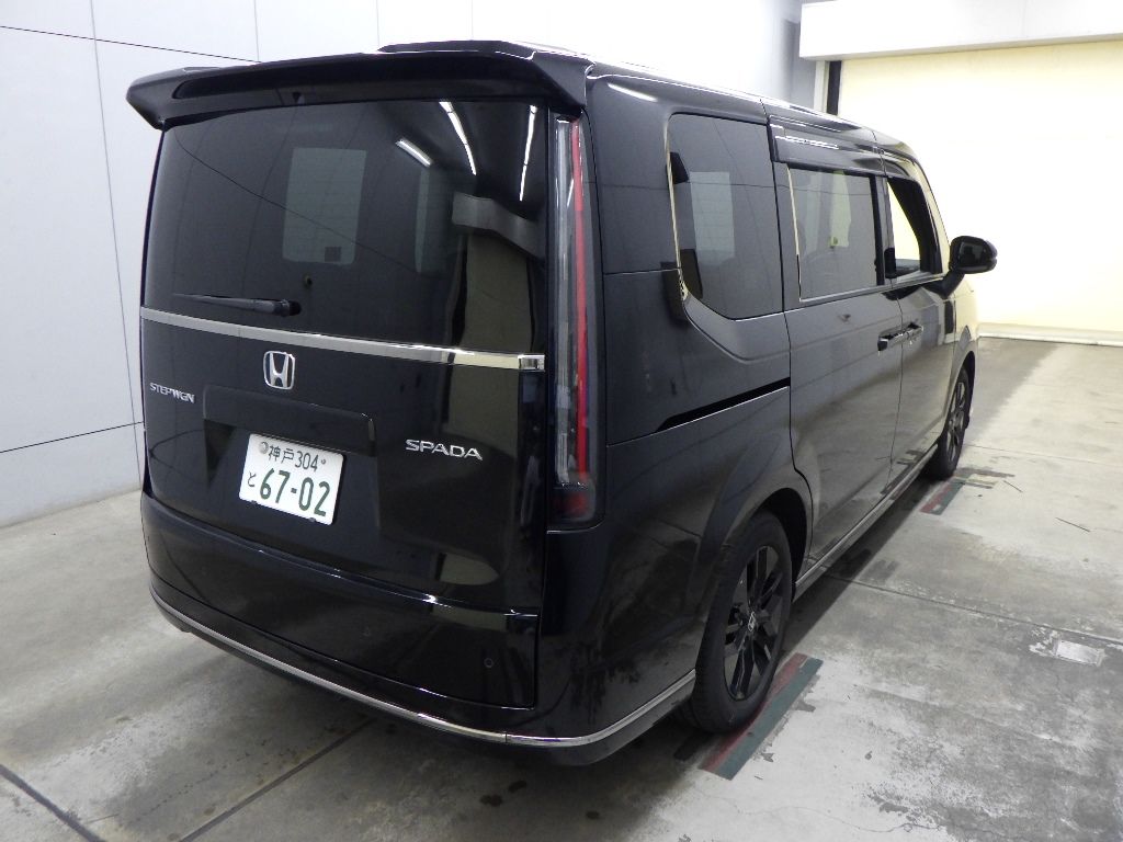 2022 Honda Stepwgn 7人 auction photo 2