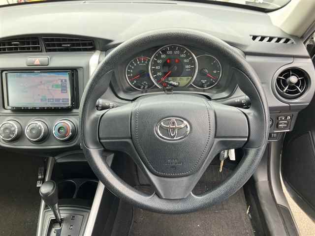 2018 Toyota Corolla Fielder 1.5X auction photo 3