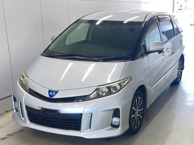 2014 Toyota Estima Aeras Premium Japan auction vehicle