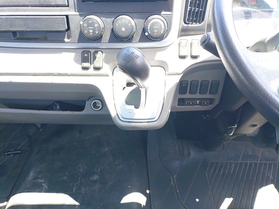 2020 Mitsubishi Fuso Canter auction photo 12