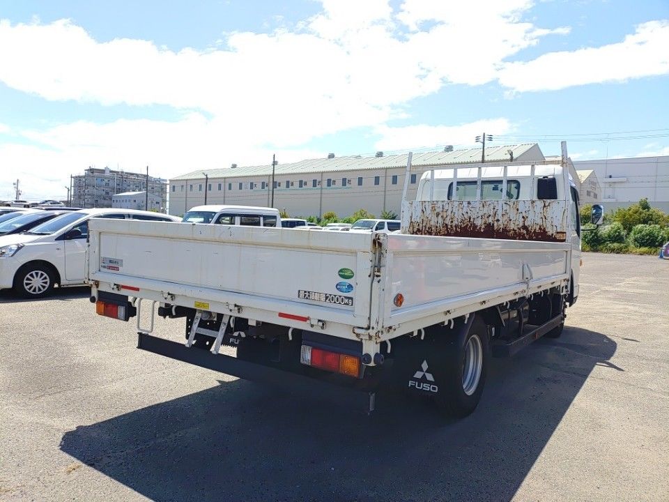 2020 Mitsubishi Fuso Canter auction photo 2