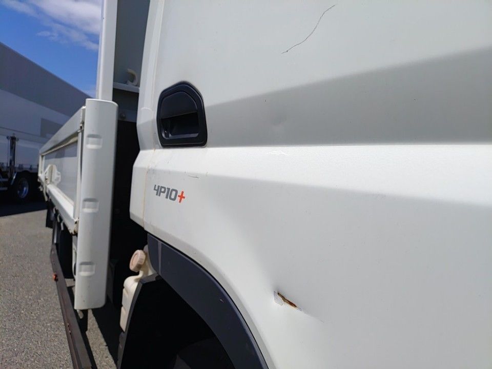 2020 Mitsubishi Fuso Canter auction photo 22