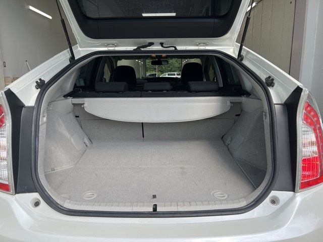 2014 Toyota Prius S auction photo 5