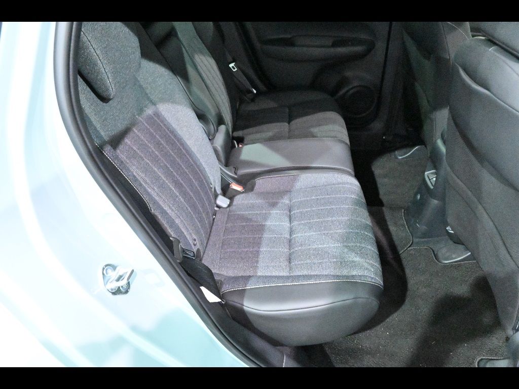 2025 Honda Fit 4WD e:HEVホーム auction photo 7